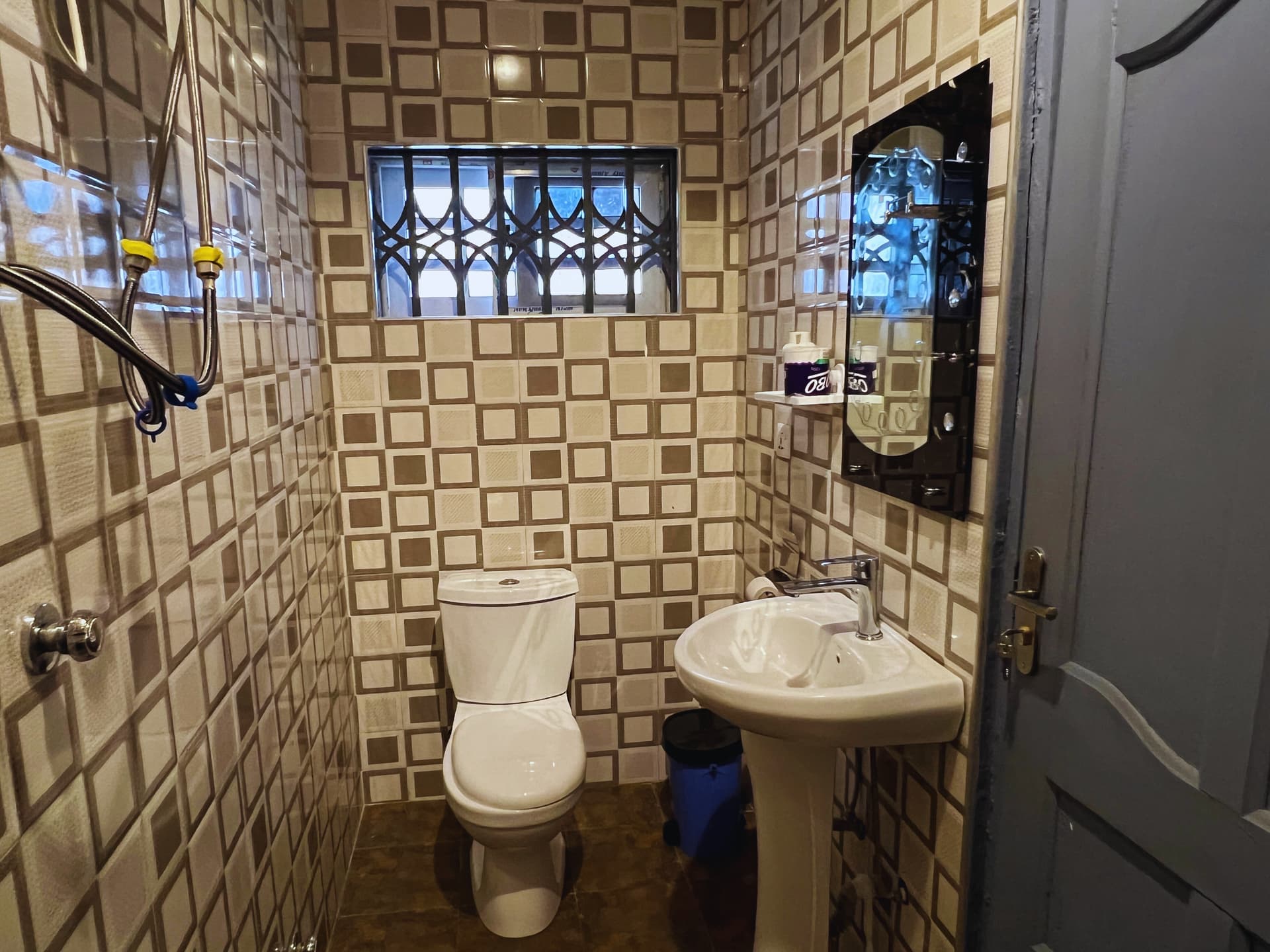 Clean wash rooms